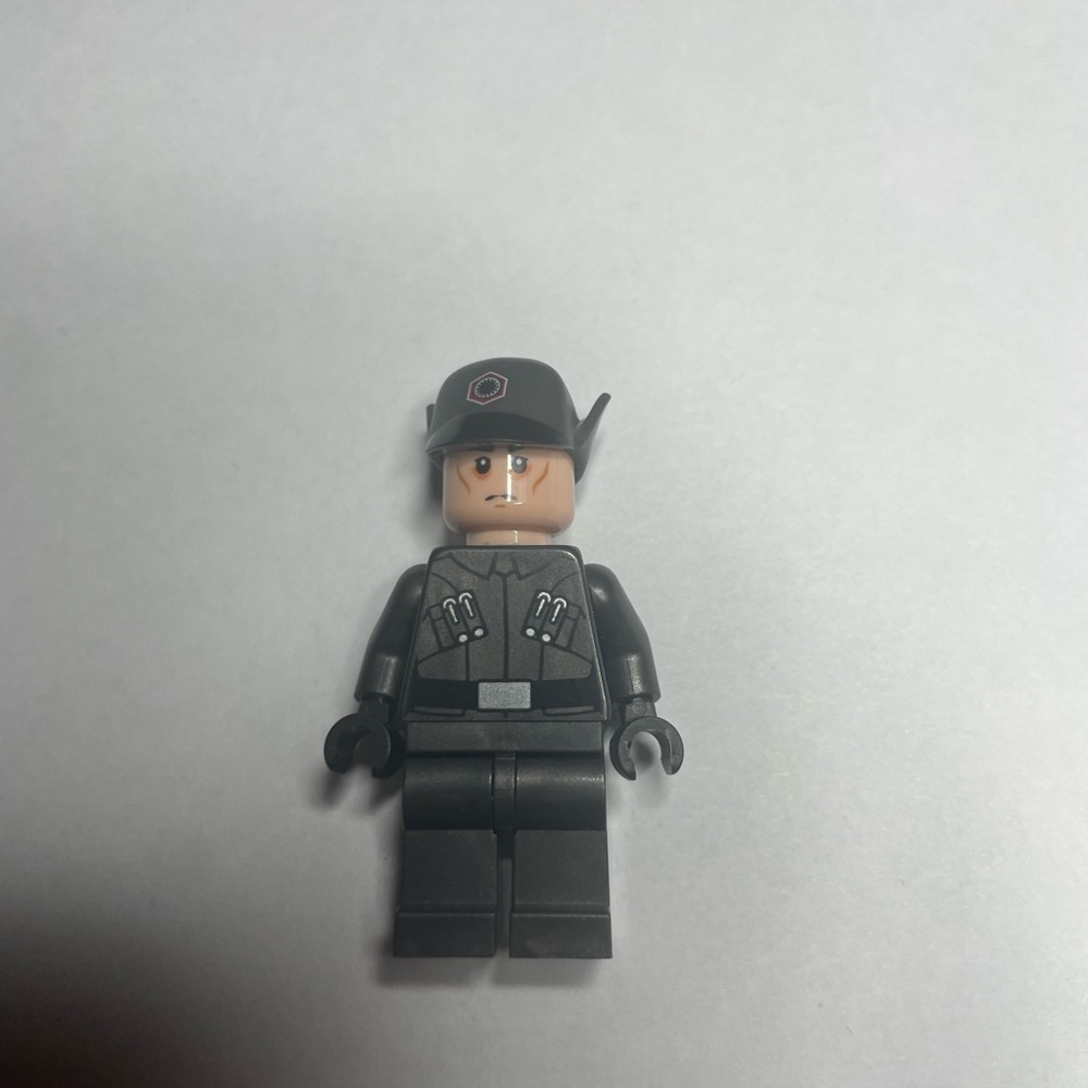 Lego Star Wars First Order Officer Minifigure SW0870